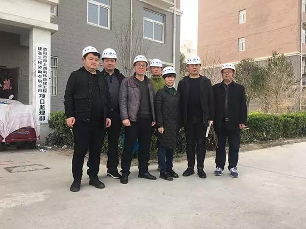 观摩学习